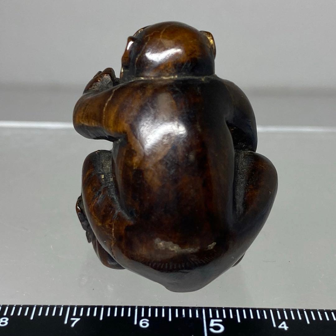 時代　木彫　猿　根付　20g 東N7-0929ア㉟