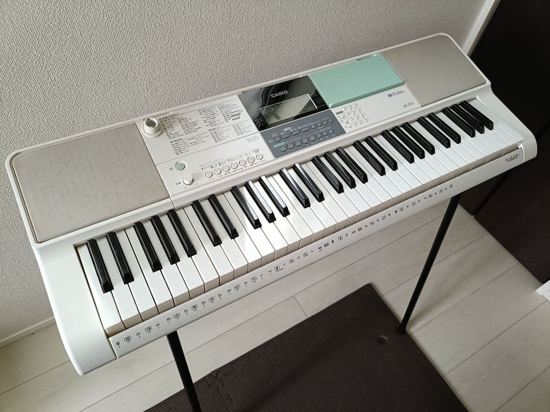 スタンド付き！CASIO LK512 電子キーボード