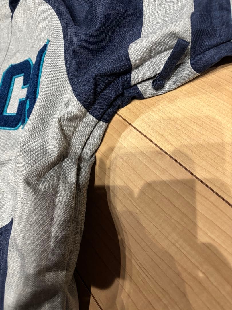 定価28000円　新品　スノーボードウェア　サイズS 新品未使用