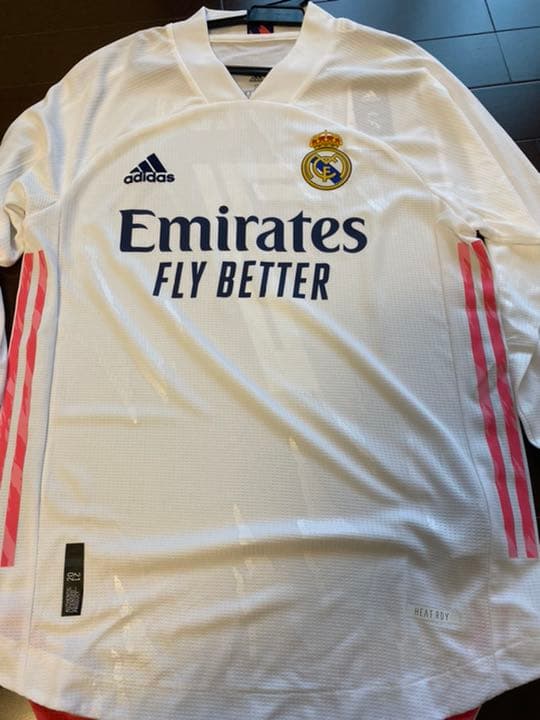 クリスティアーノ ロナウド　オーセンティック　ユニフォーム