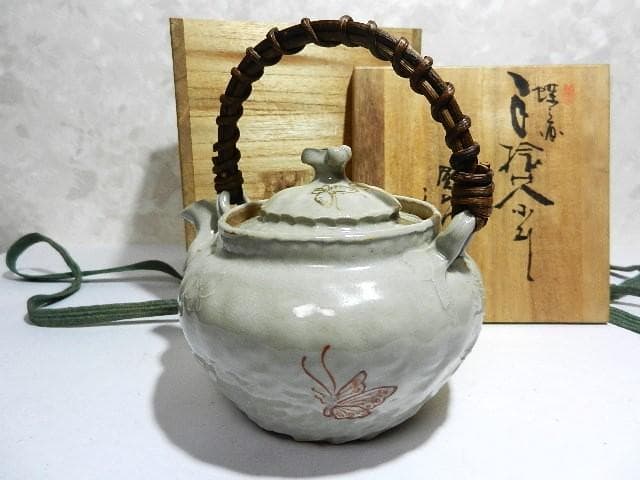 明治期の萬古焼名工「圓相舎　小川半助」作　手捻茶器（急須）