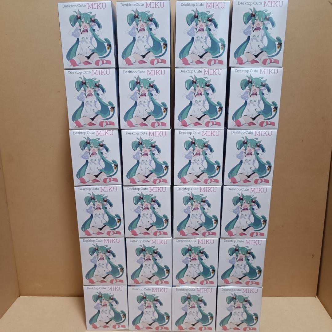 初音ミク Desktop cute フィギュア 猫耳Tシャツver 24体