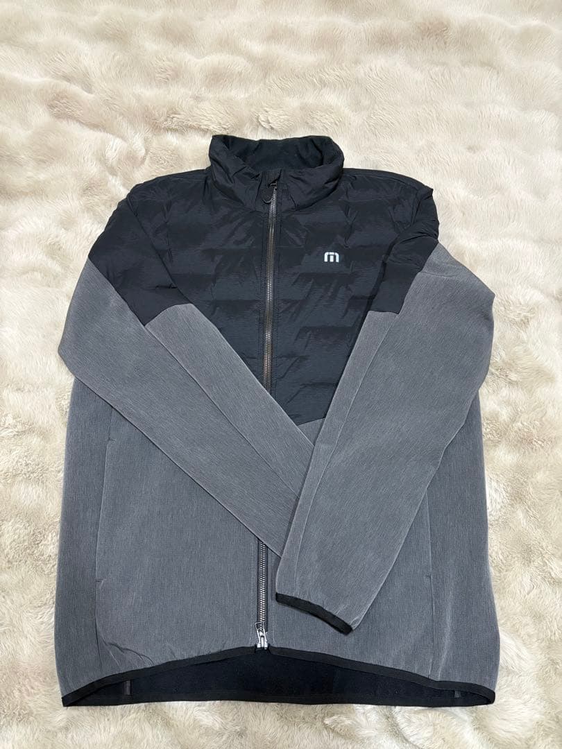 トラヴィスマシュー ジャケット ブラック Mサイズ 中綿