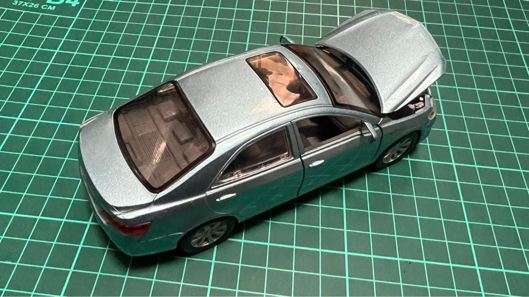 レア　1/32 トヨタ　カムリ　40カムリミニカー　CAMRY US V6仕様