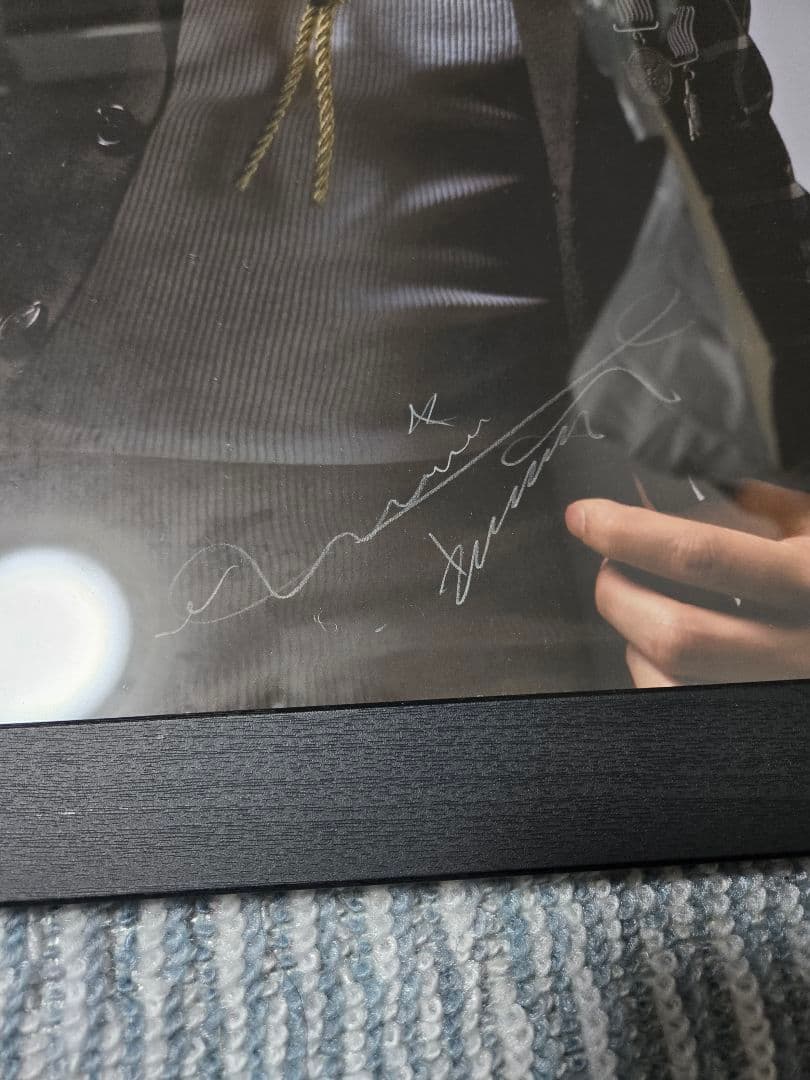 激レア！パクユチョン　SM公式　プレミアム写真パネル　直筆サイン入り
