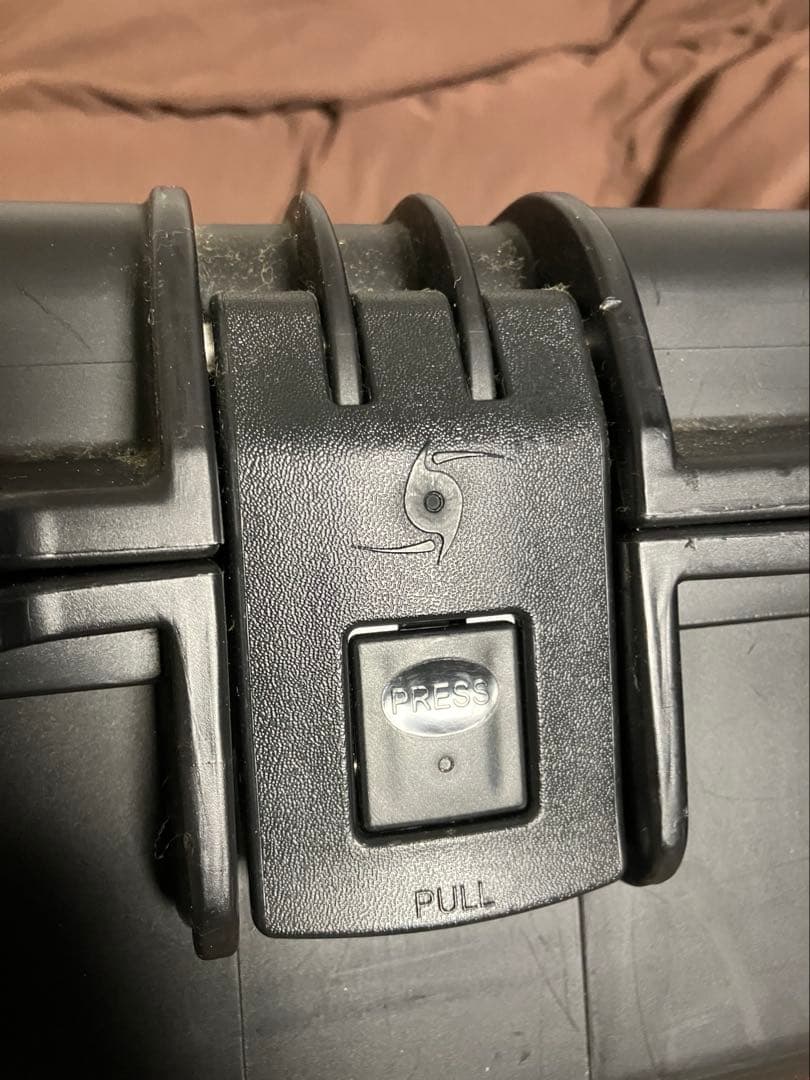 ペリカンストーム　防水ケース　iM3200 ガンケース　キャスター付　米軍放出品