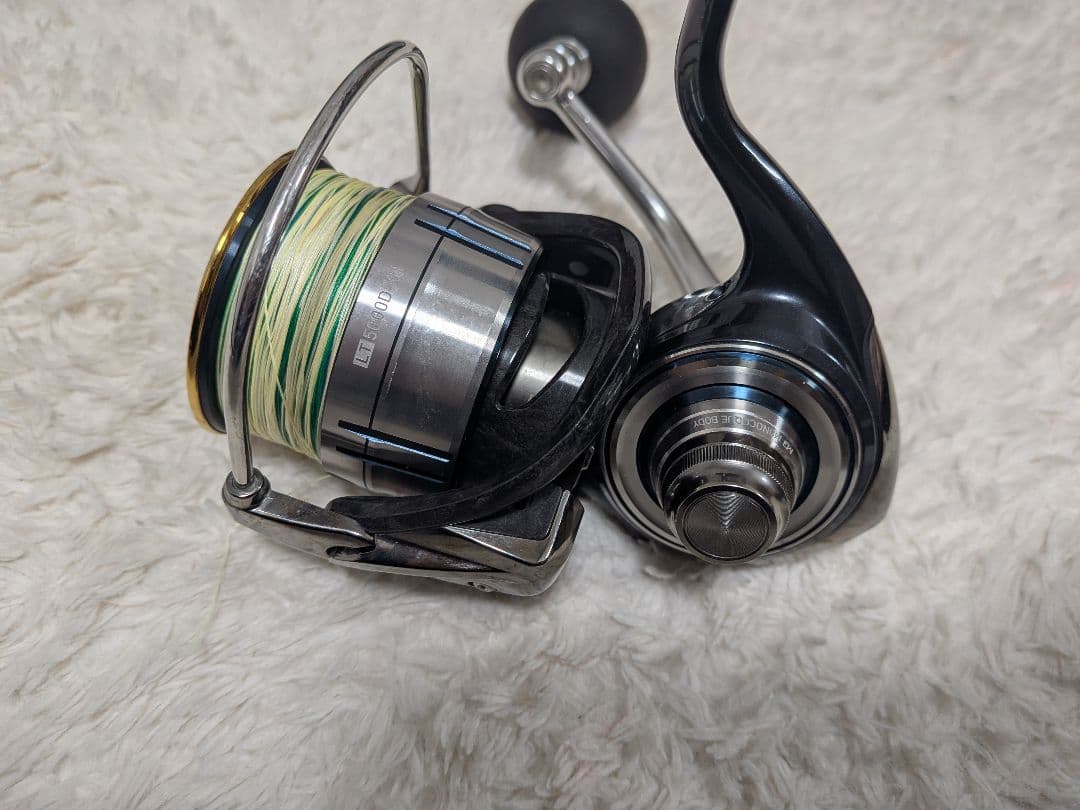 (美品)DAIWA 19セルテートLT5000D-XH