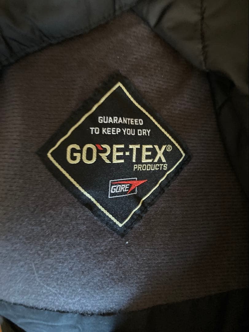 ダイワ　ゴアテックスプロダクト ウィンタージャケットDW-15008J