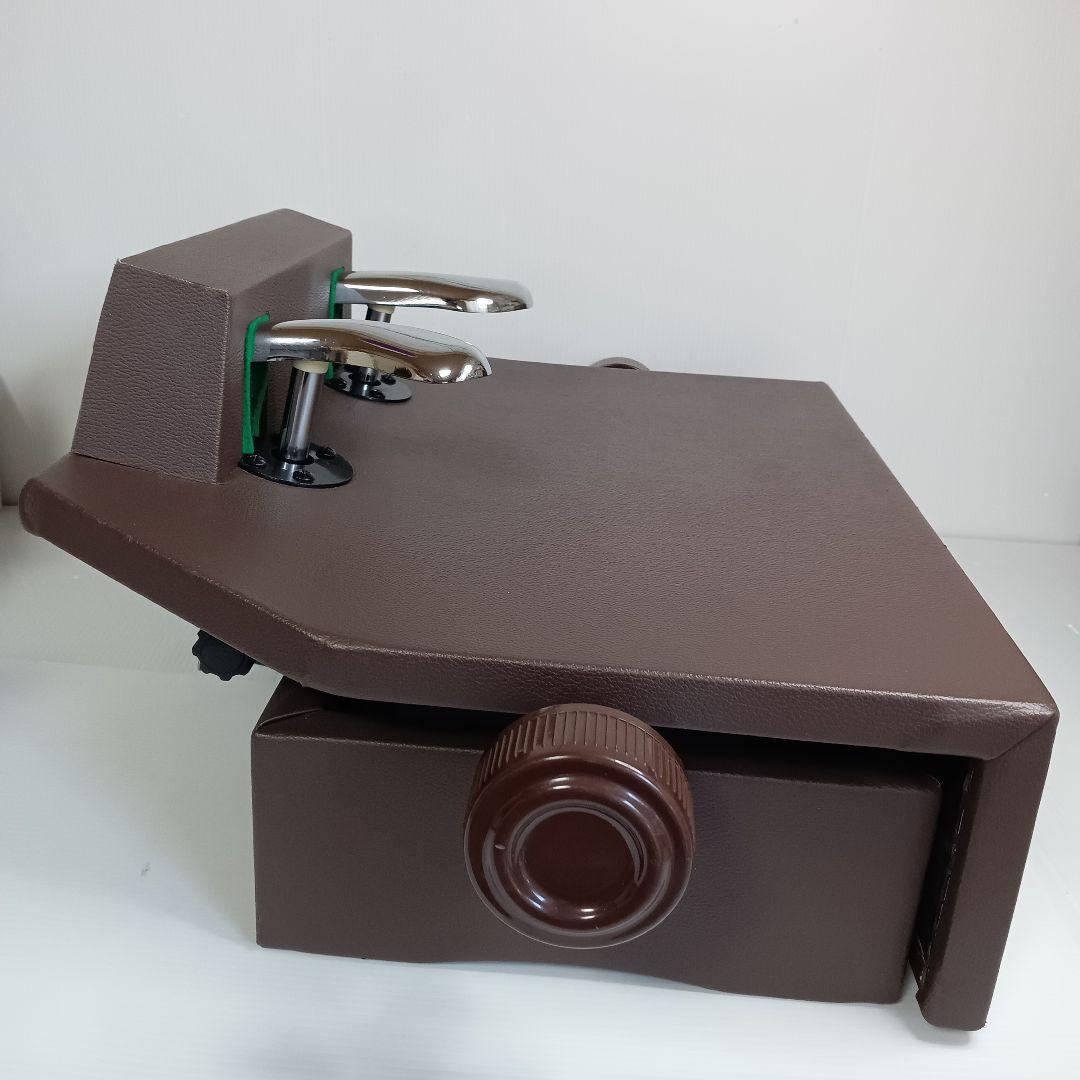 動作品 良品 ピアノ 補助ペダル 茶色【ブラウン】アシスト 台 台座