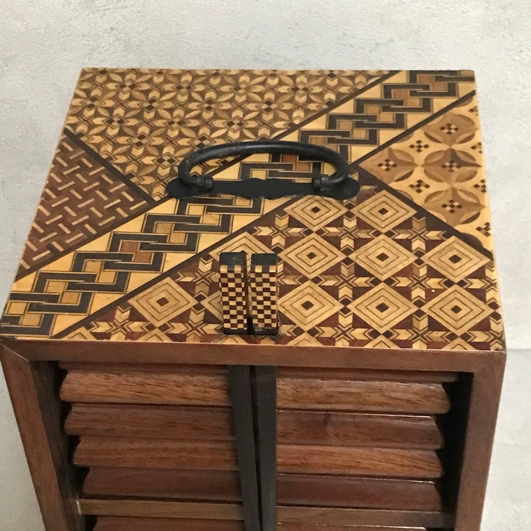 セール　箱根寄木細工　工芸品　取り皿10枚　取り箸付き(箱根駅伝トロフィー)