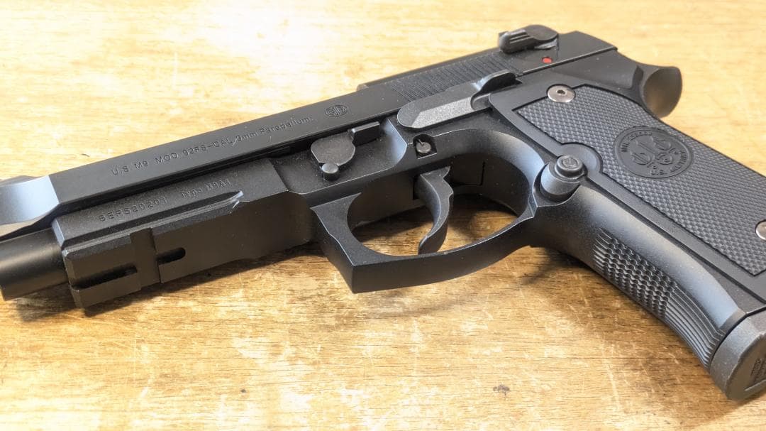 東京マルイ　M92F ガスブローバック 極美品 　マガジン３本