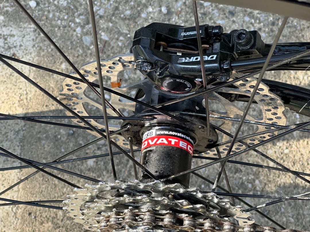 ジャイアント　カスタム　油圧ブレーキ　ホイール　ステア