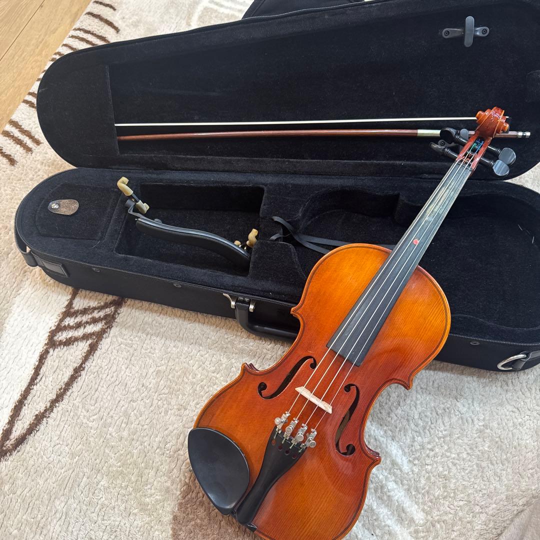 SUZUKI 1/4バイオリンとハードケース