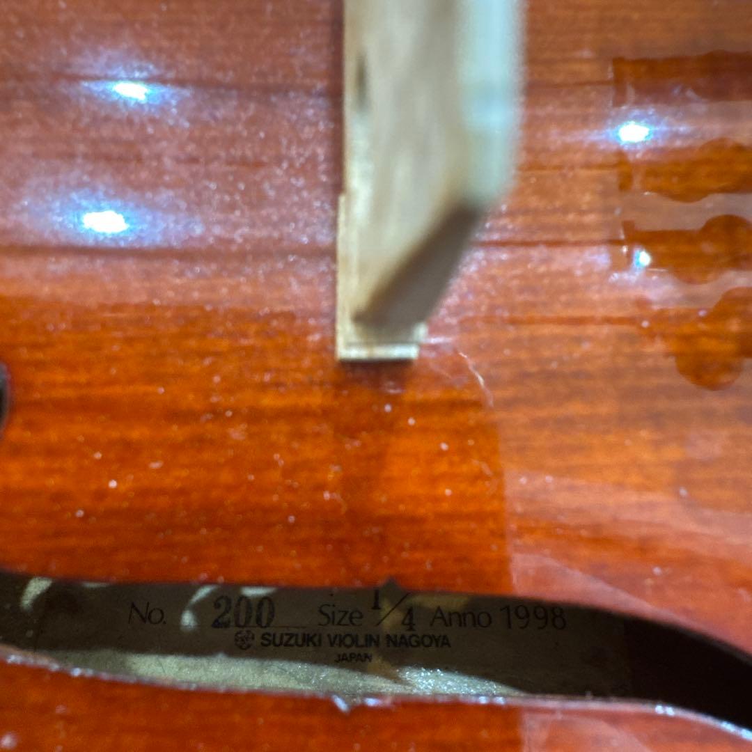 SUZUKI 1/4バイオリンとハードケース