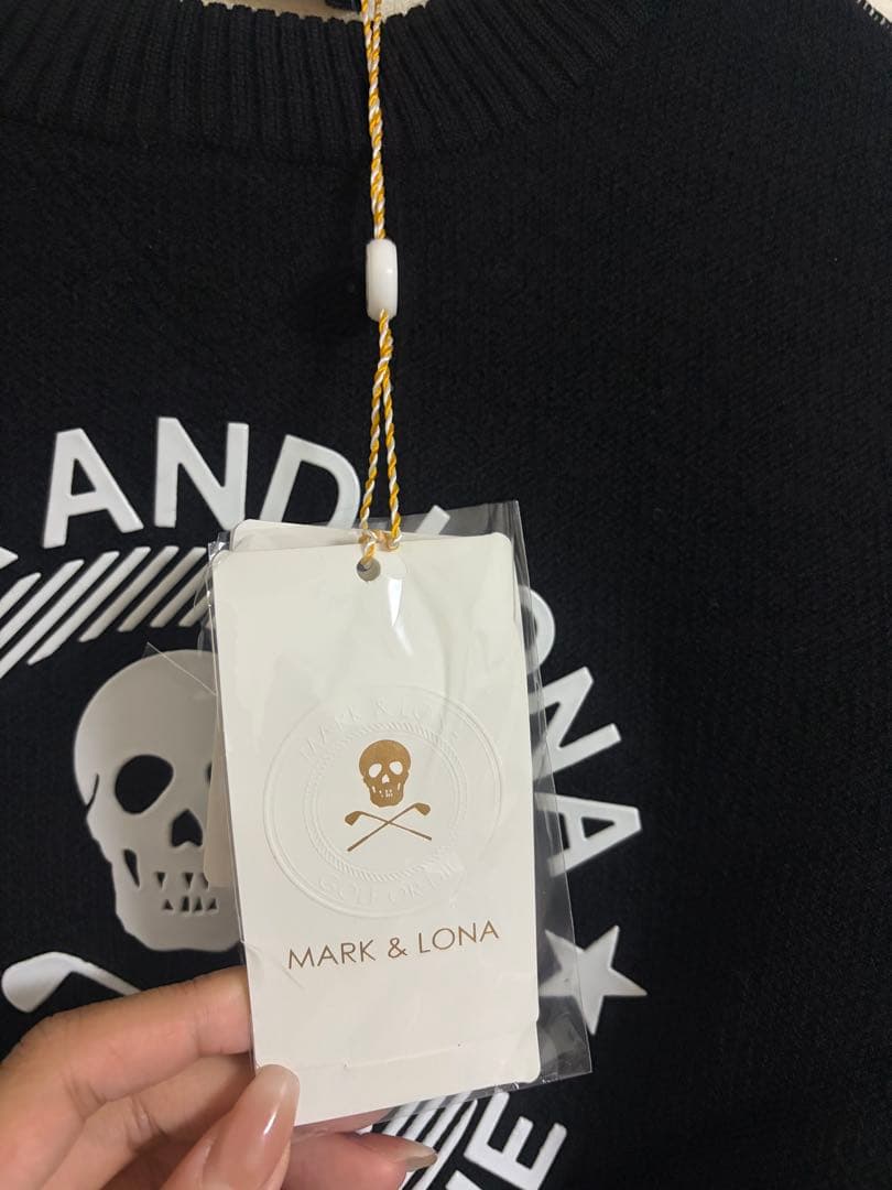 MARK & LONA ブラック セーター