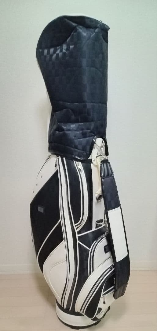 美品　　TIGORA　ティゴラ　　キャディバッグ