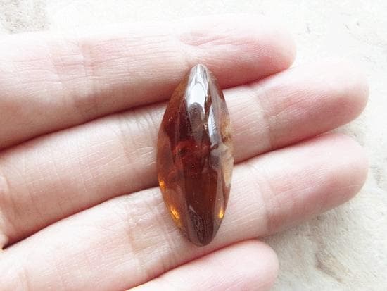 希少　ロシア産　ブラウンクォーツ　ルース　磨き　カボション　鉱物標本