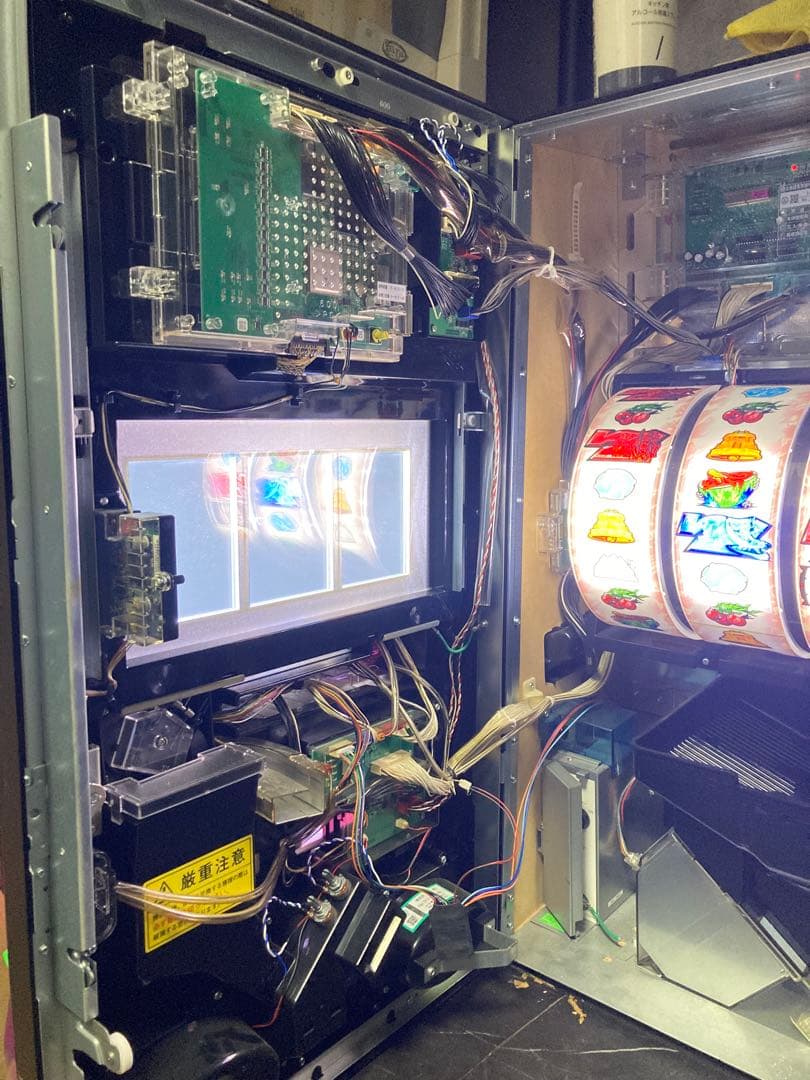 値下げしましたパチスロ実機 エヴァンゲリオン勝利への願い 不要設定ドアキー