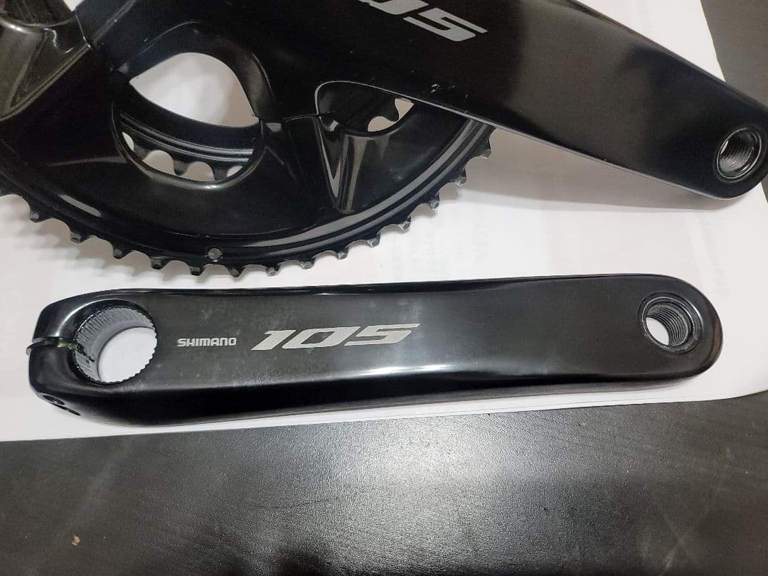 Shimano 105 R7100 クランクセット ブラック