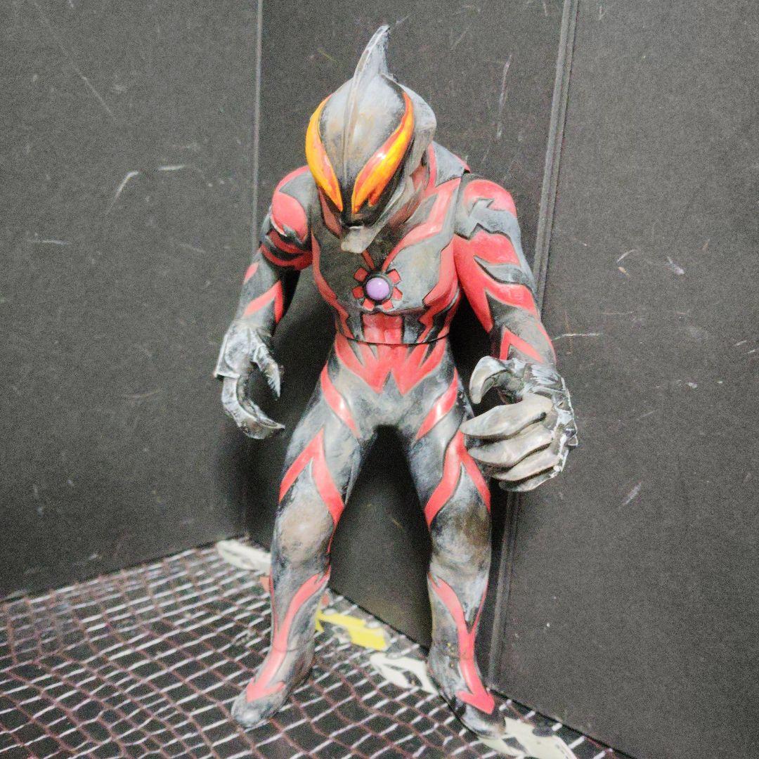 ウルトラ怪獣旧型絶版ソフビベリアル2009年版(リアルモデルＮo2411)