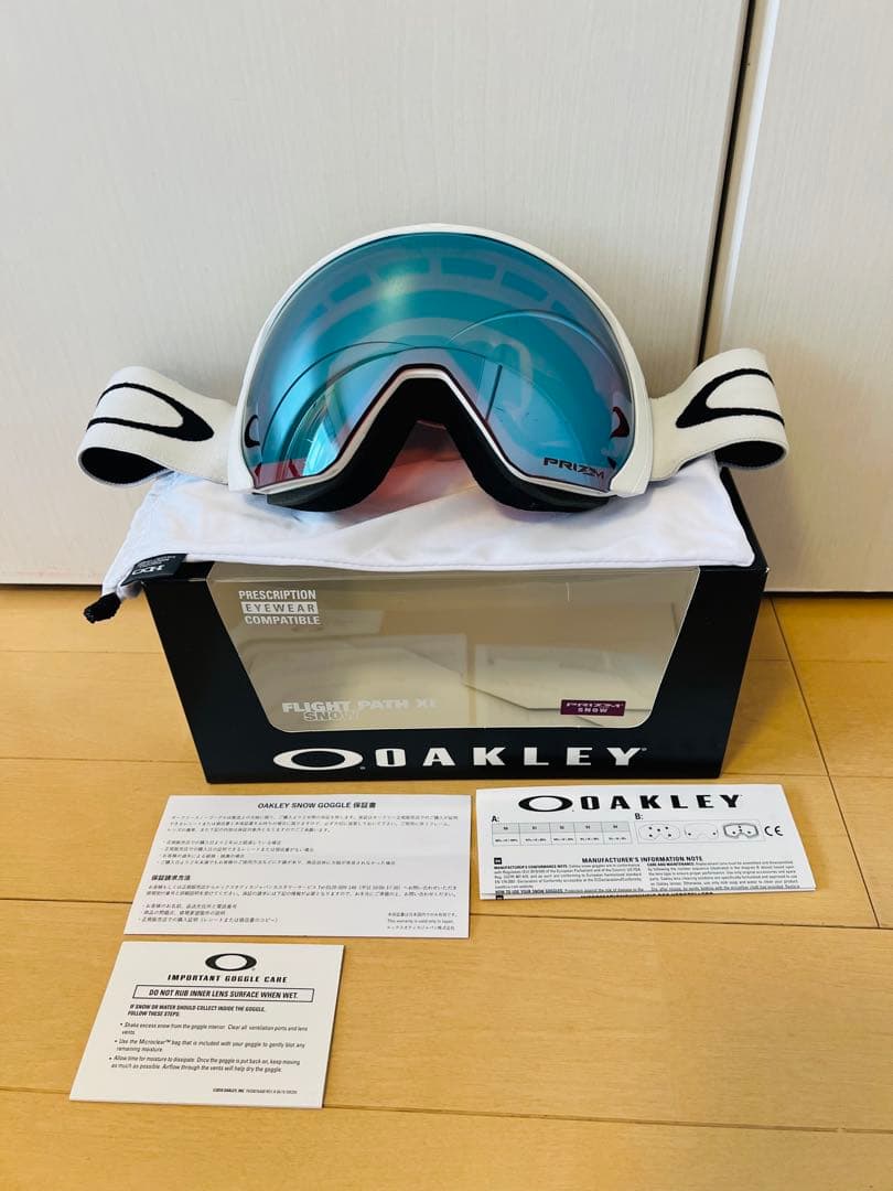 ①OAKLEY FLIGHT PATH XL マットホワイト ゴーグル