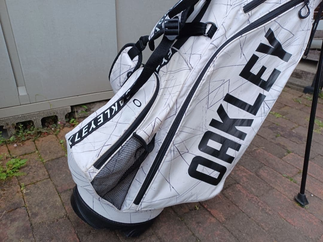 オークリー　キャディバック　スタンド