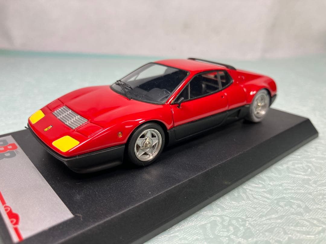Ferrari 512 BB ストリート　1976年 レッド