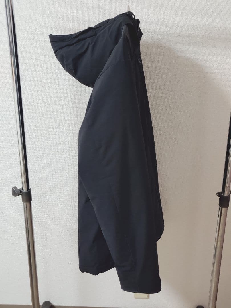 ジャッカル　サーモフォースジャケット　　Lサイズ ブラック