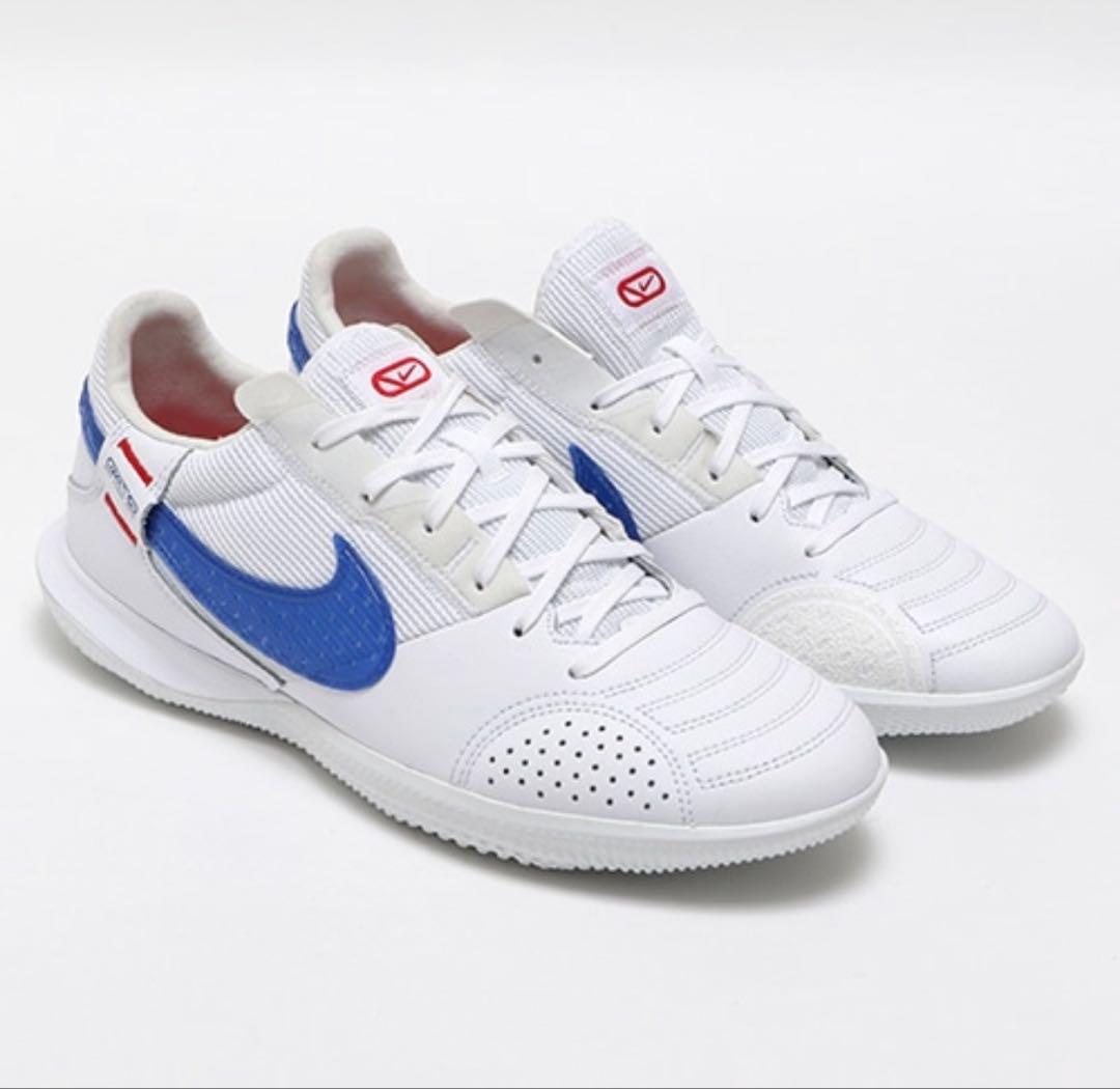 シューズ 26.0cm NIKE STREETGATO