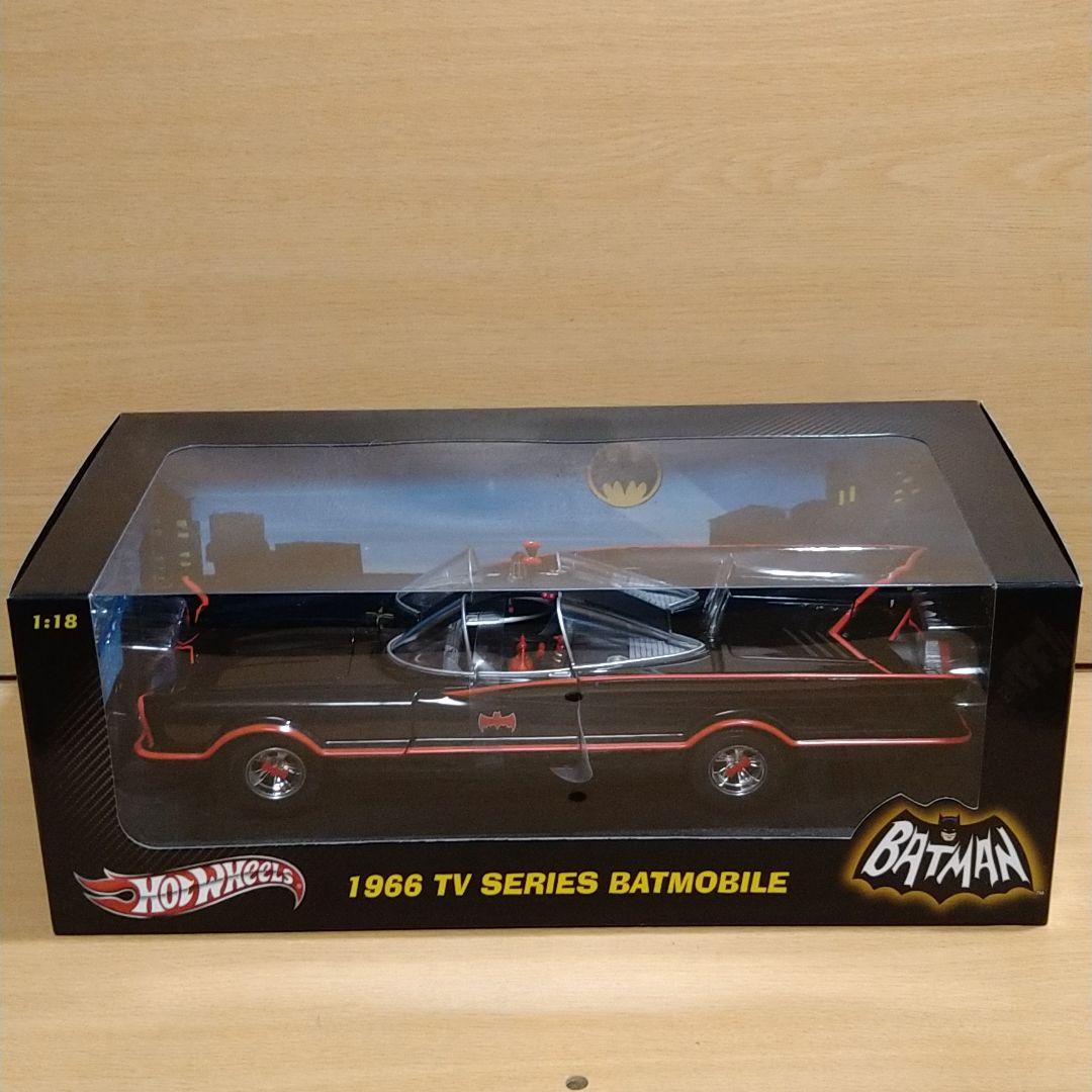 バットマン　バットモービル　1/18 ３台セット