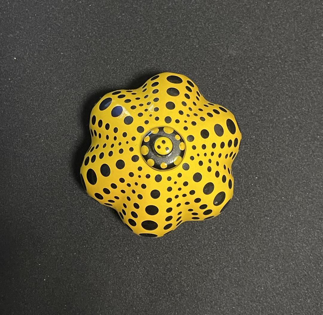 草間彌生 くさまやよい かぼちゃ 廃盤品　送料込　ペーパーウェイト パンプキン