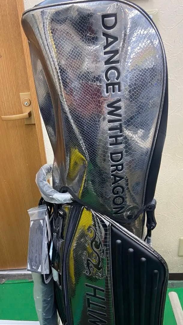 DANCE WITH DRAGONゴルフキャディバッグ ブラック/シルバー