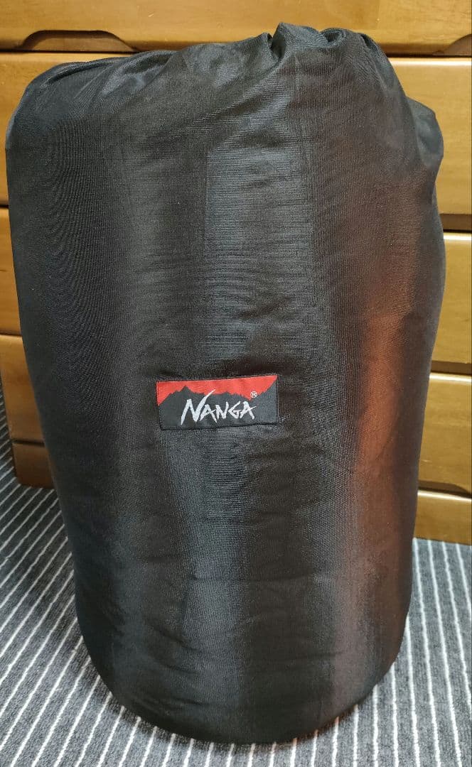 【美品】NANGA 750Dx レギュラー　ナンガ　オーロラライトテックスライト