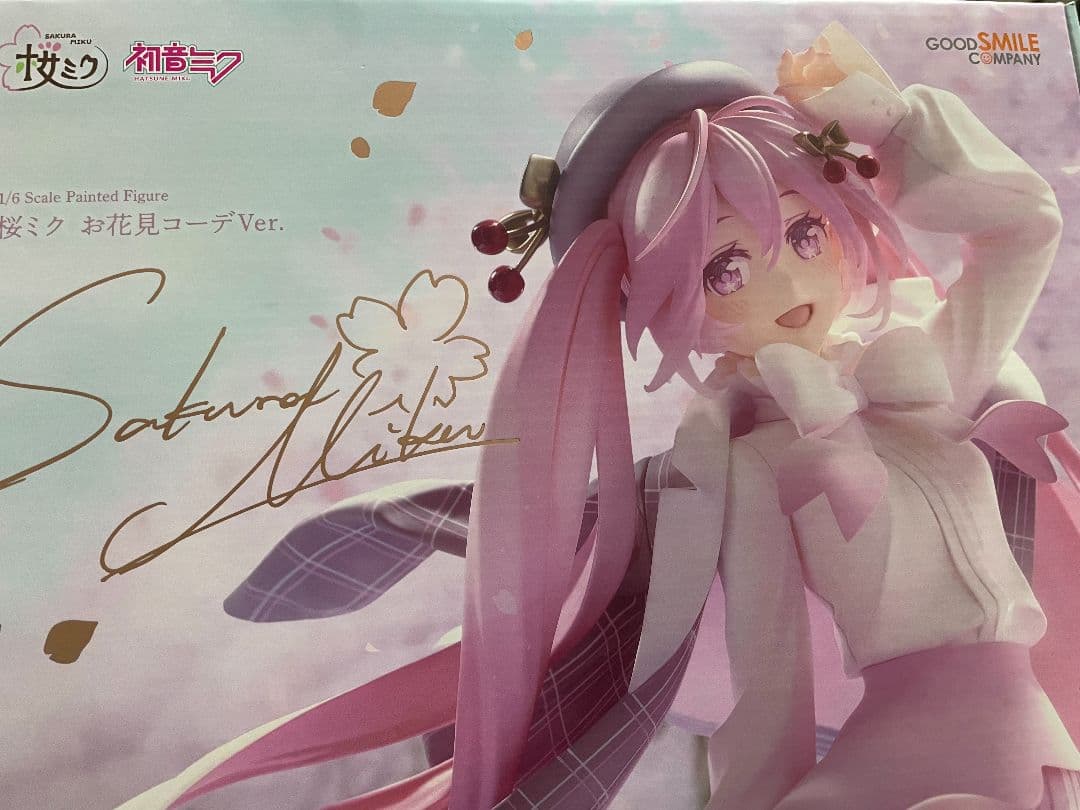 初音ミク 桜ミク お花見コーデVer. 1/6 フィギュア