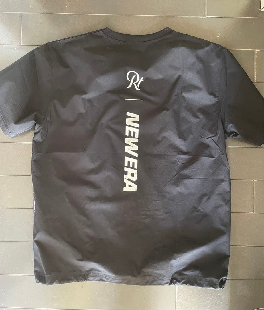 NEW ERA × Runtrip 半袖ウインドシャツ