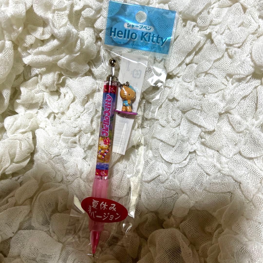 ハローキティ夏休み海バージョン 日焼けキティ サーフィン