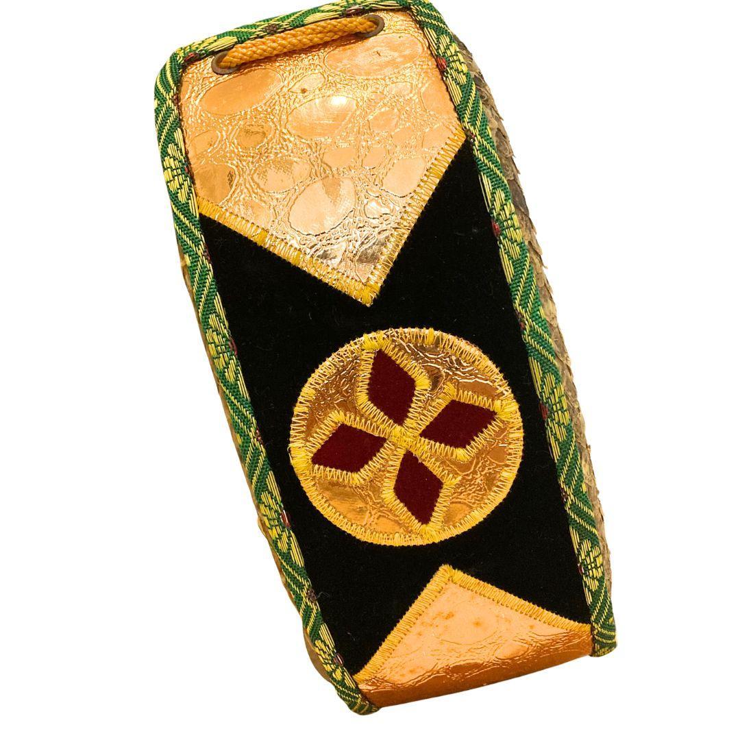 未使用 三線 沖縄 本革 沖縄伝統 本三味線 蛇皮 本皮 箱付き