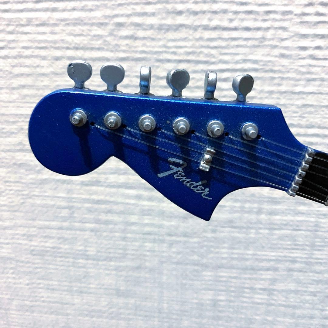 Y*e様 【完動品❗️】NIRVANA カート・コバーン18インチ サウンドフィ