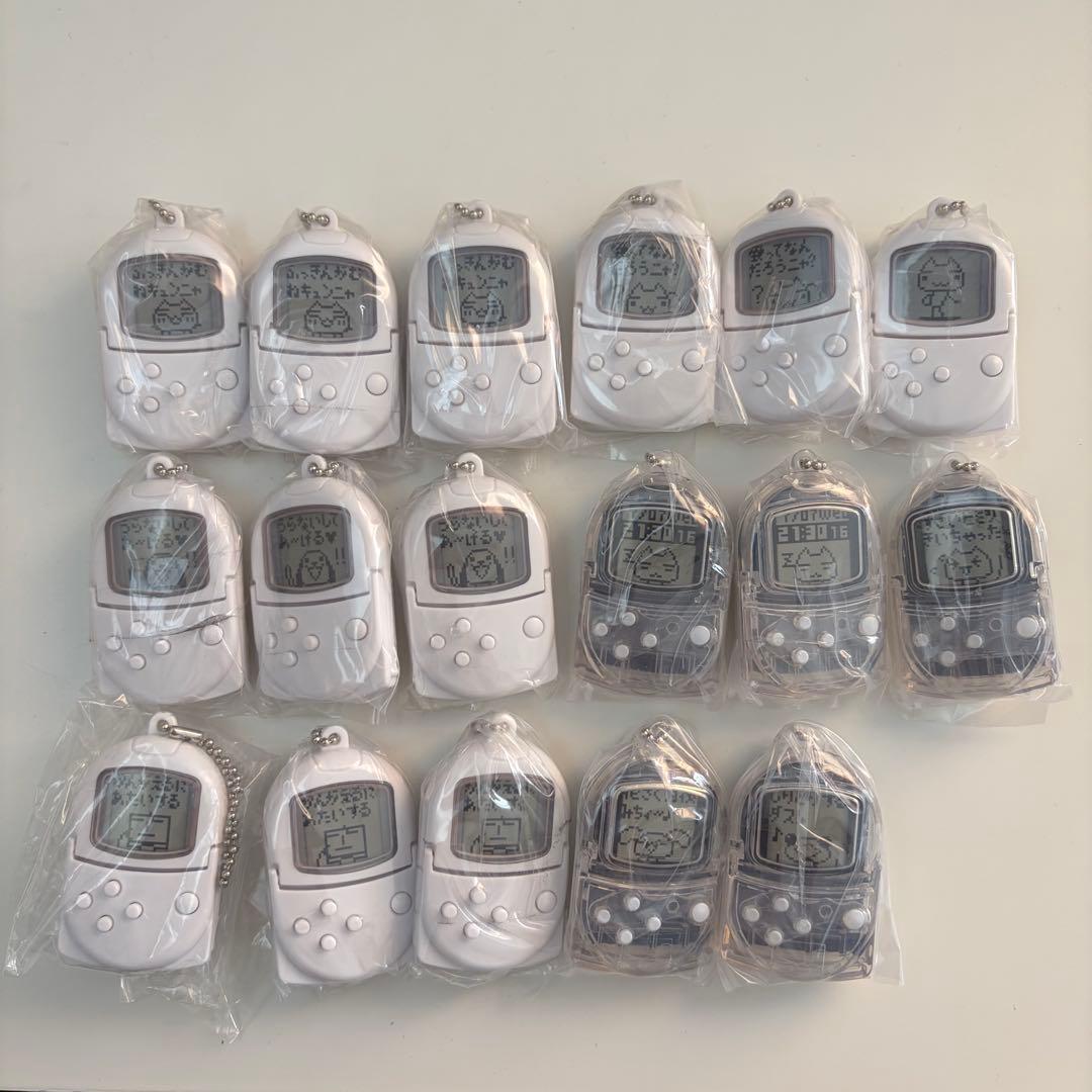 どこでもいっしょ　ミニチュアチャーム　トロ ガチャ