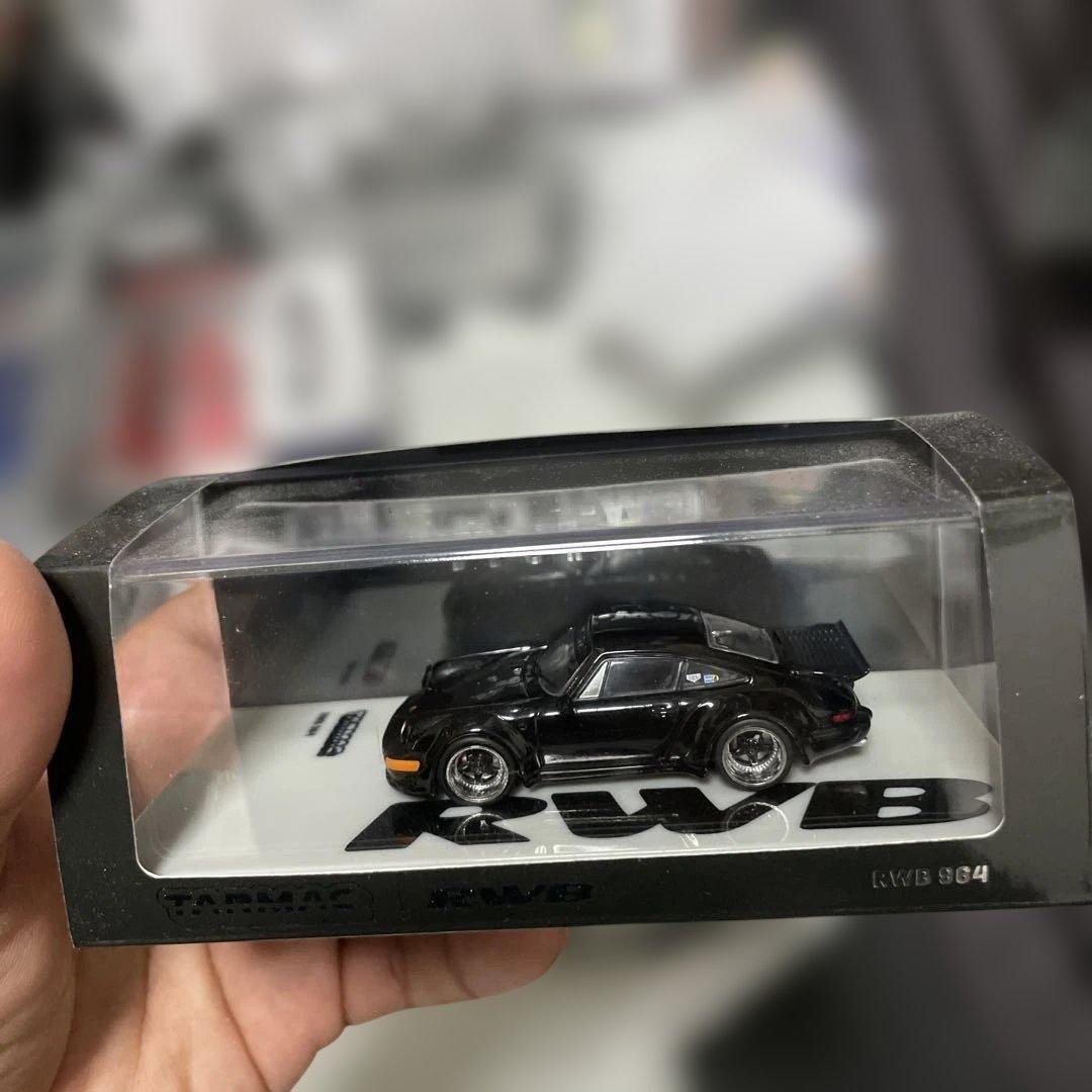 ミニカー Tarmac 1:64 RWB BLACK
