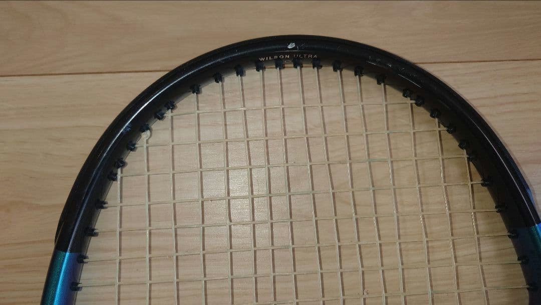 ウィルソン ウルトラツアー ULTRA TOUR 95CV V4.0　グリップ2