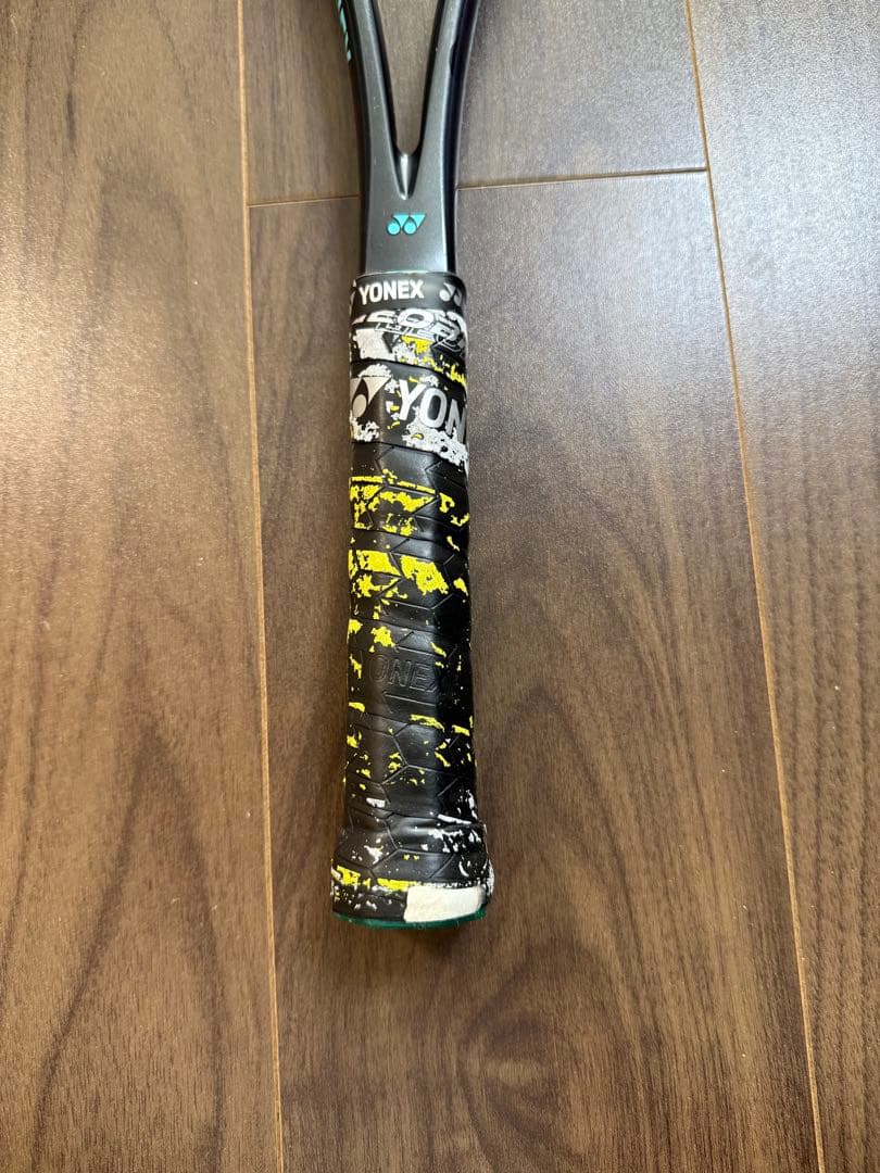 【中古品】YONEX ジオブレイク70V