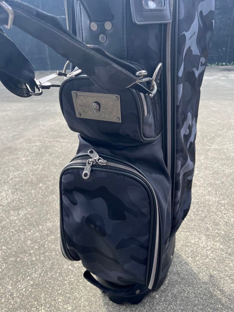 マークアンドロナ　キャディバッグ　ブラックカモ