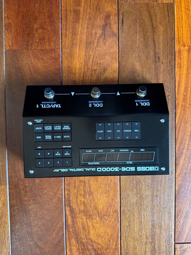 ロブ　BOSS SDE-3000D