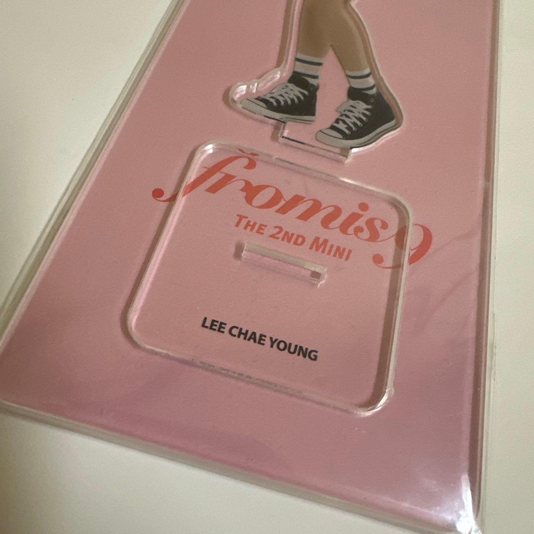 fromis_9 LEE CHAE YOUNG アクリルスタンド　ペンライト