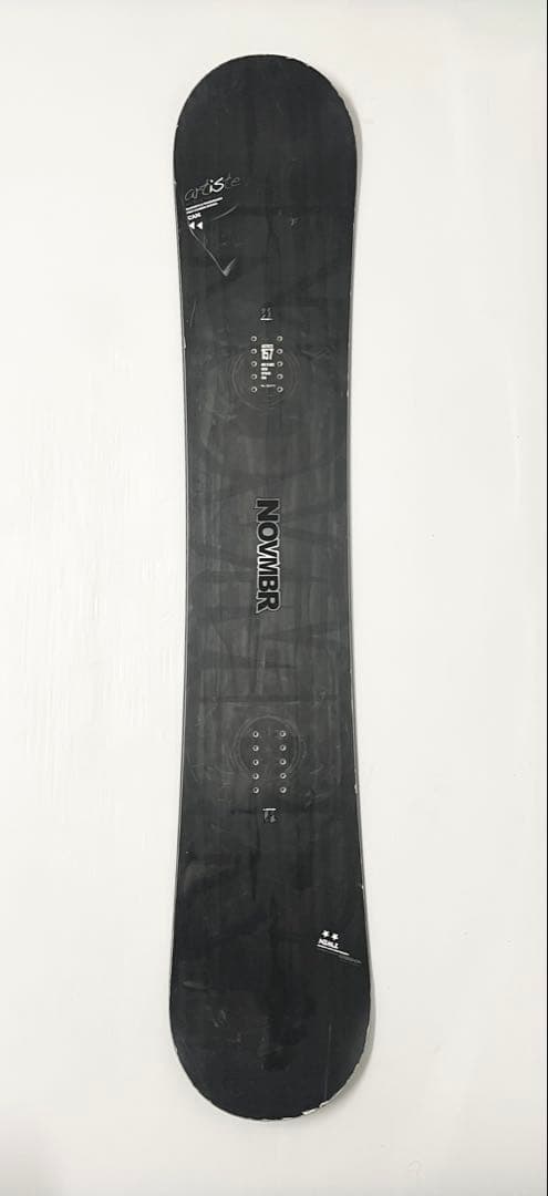 NOVMBER OGASAKA スノーボード　ノーベンバー　オガサカ　スノボ　板