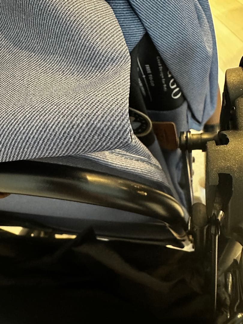 【ほぼ未使用】コンビ FikaGO FreeTogo 2　小型犬用ペットカート