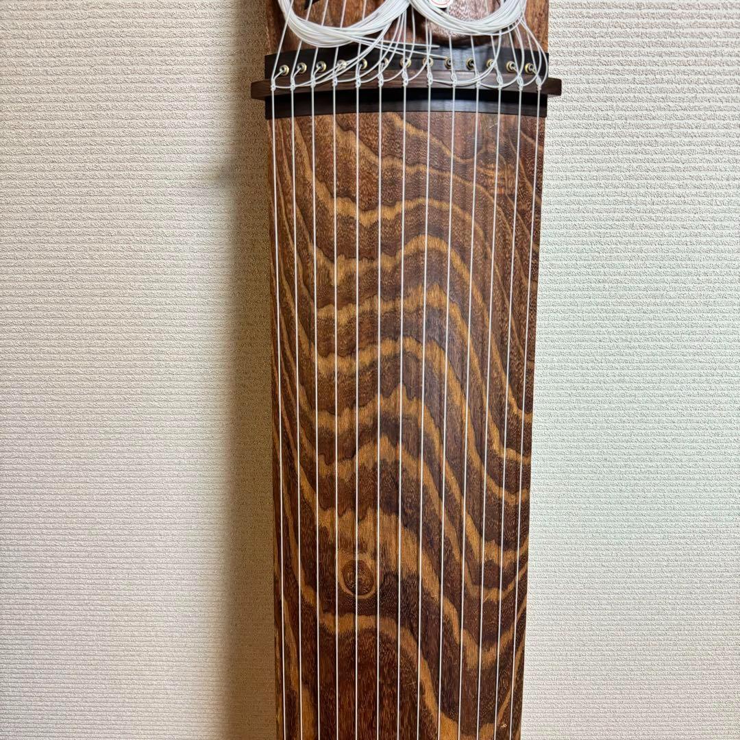 高級　箏　琴　綾杉彫　くり甲　透かし玉縁包み　山田流　蒔絵　螺鈿　13弦　ケース