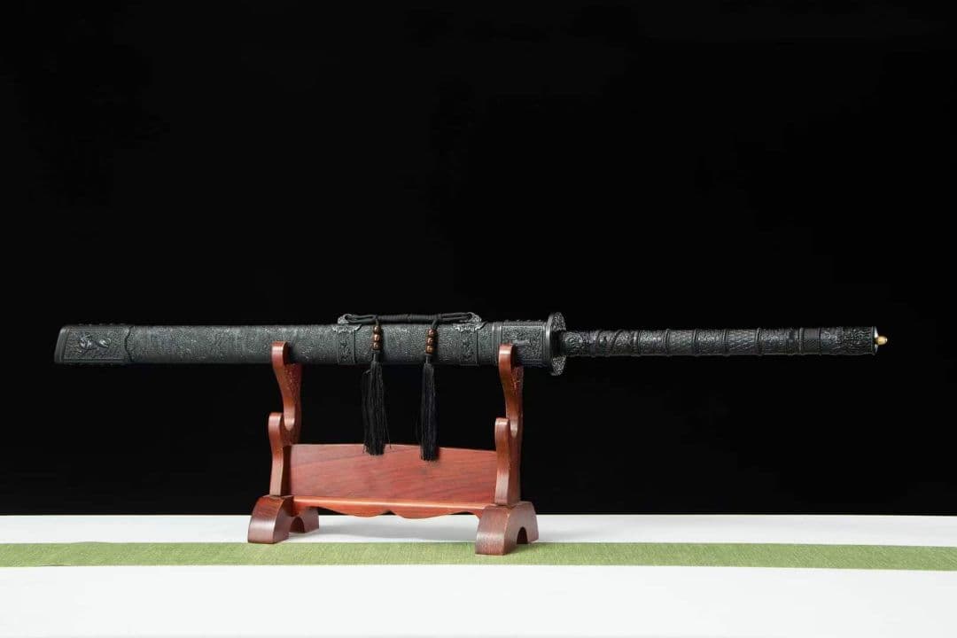 龍臨戦刀-高性能マンガン鋼 古兵器 武具　刀装具　日本刀　模造刀 居合刀 長尺