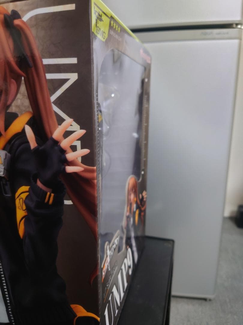 ファニーナイツ 1/7 スケールフィギュア ドールズフロントライン UMP9